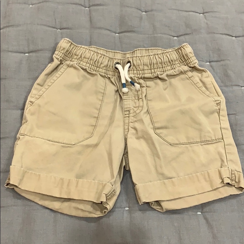 EUC 2T khaki shorts